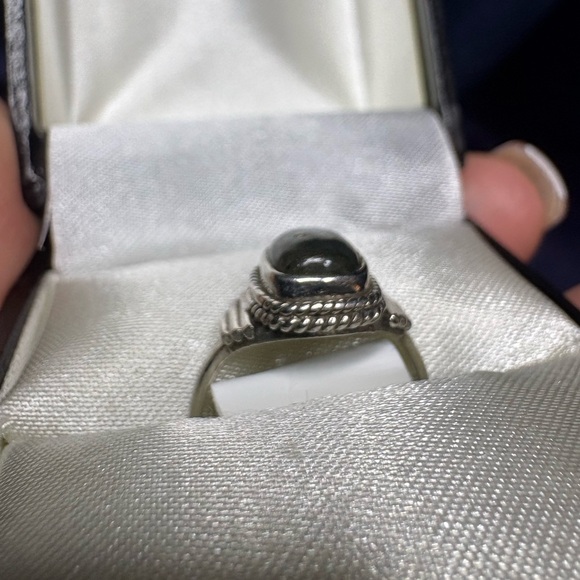 Ring 925 Sterling Silver Blue Labradorite Dainty Vintage Inspired Setting - Picture 4 of 6